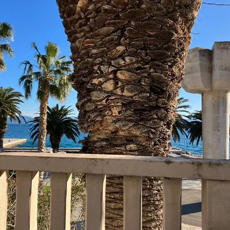 Vila Danica Apartman *
