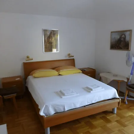 Apartman Vila Danica *